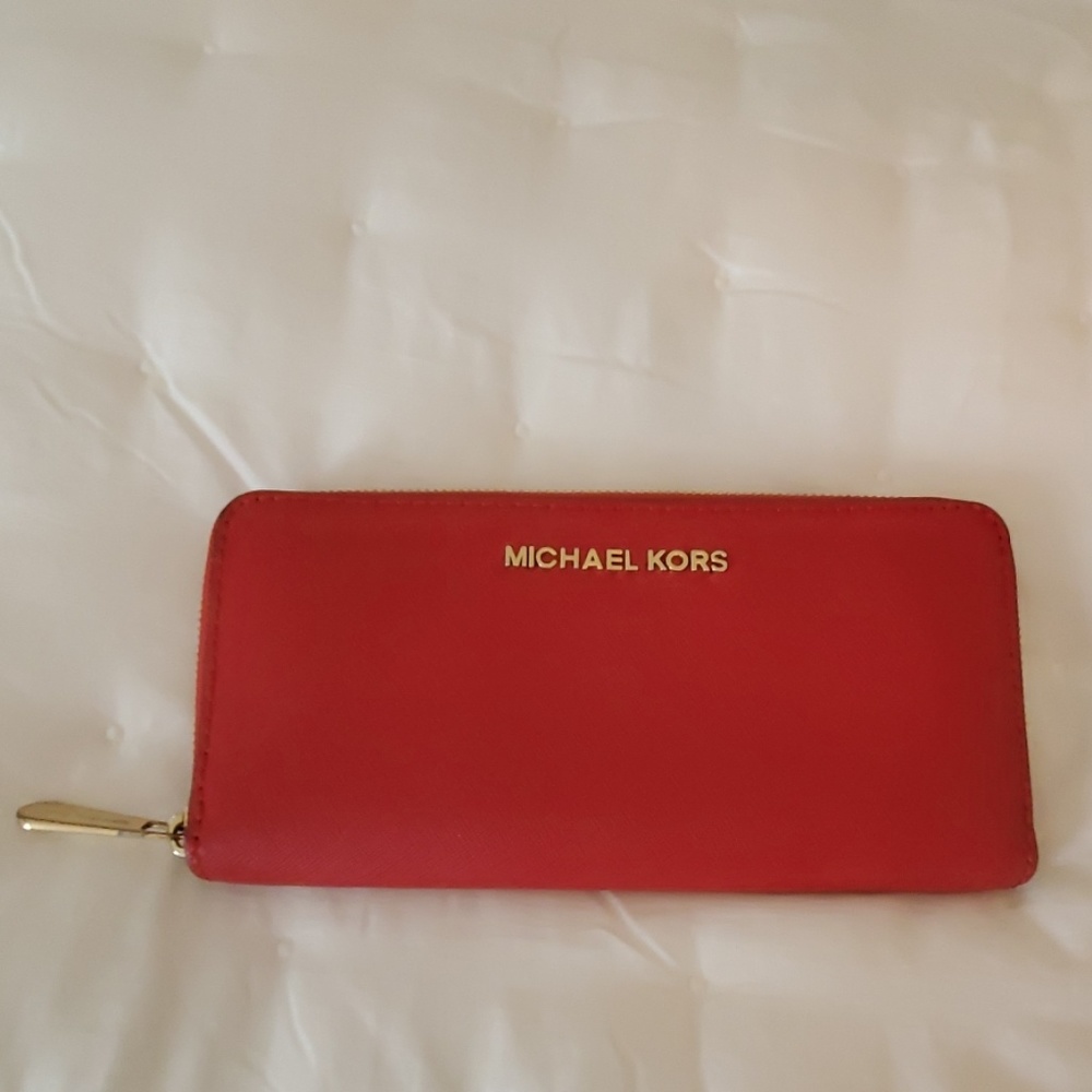 Michael Kors wallet
